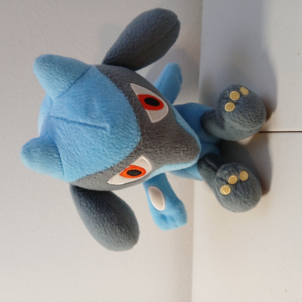 Tomy Pokemon Blue Gray Riolu Stuffed Plush Animal Toy Doll Size 6"
